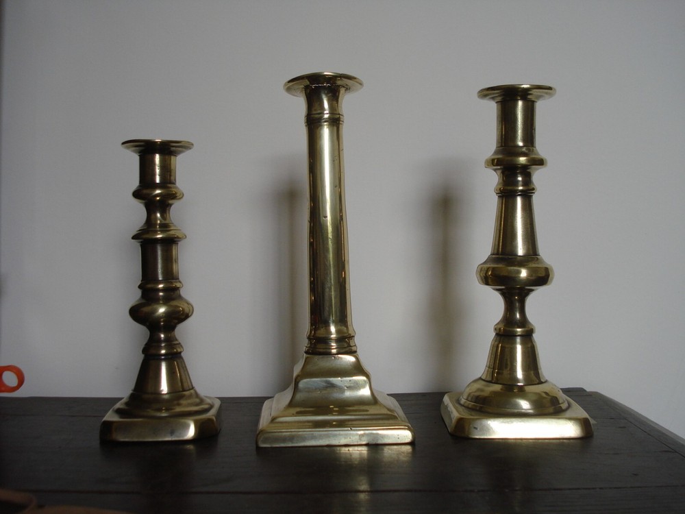 ANTIQUE 19TH C BRASS BALUSTER STEM CANDLESTICK 1