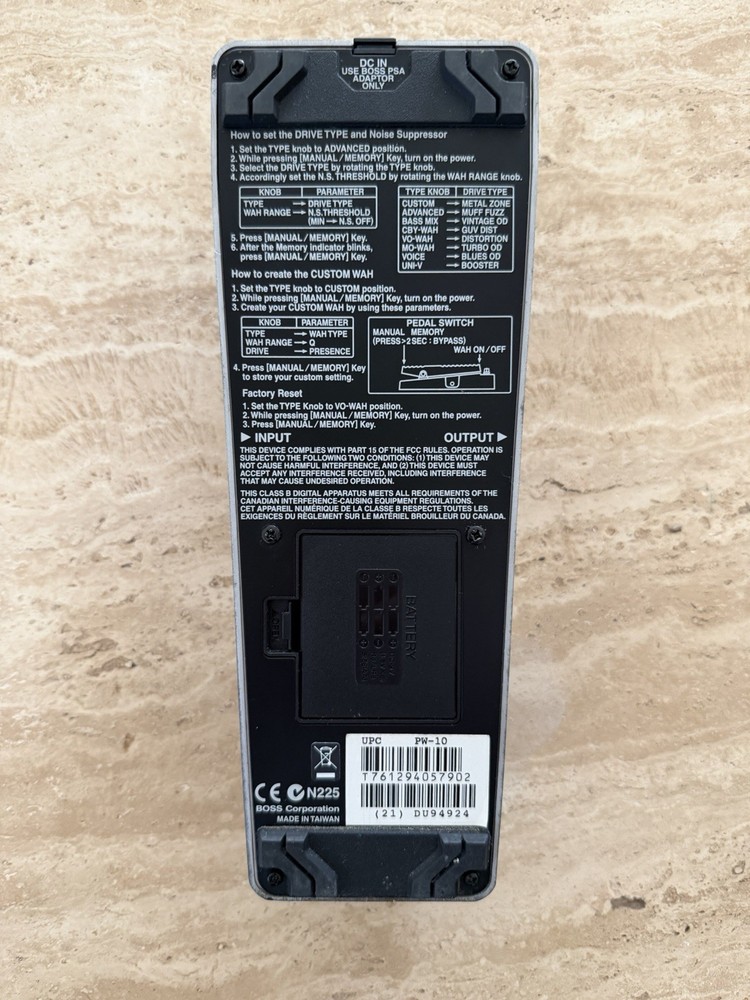 Boss PW-10 V-Wah Guitar Effect Pedal