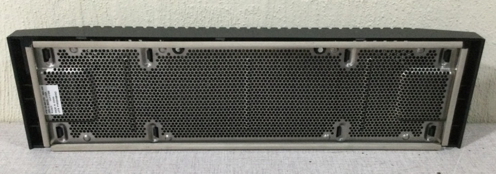 EMC 100-563-270 VIPER 3U DISK ARRAY BEZEL FACE PLATE