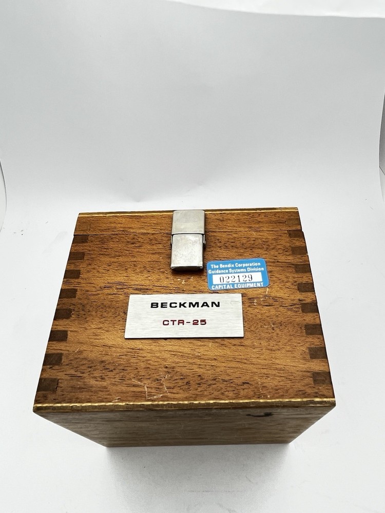 Scientific Instrument Box Empty From Beckman Bendex