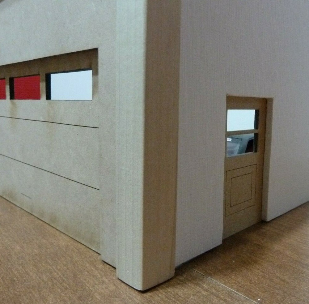 1/24 SCALE DIORAMA GARAGE 2 DOORS OPENING DOORS UNFINISHED AD YOUR TOUCH