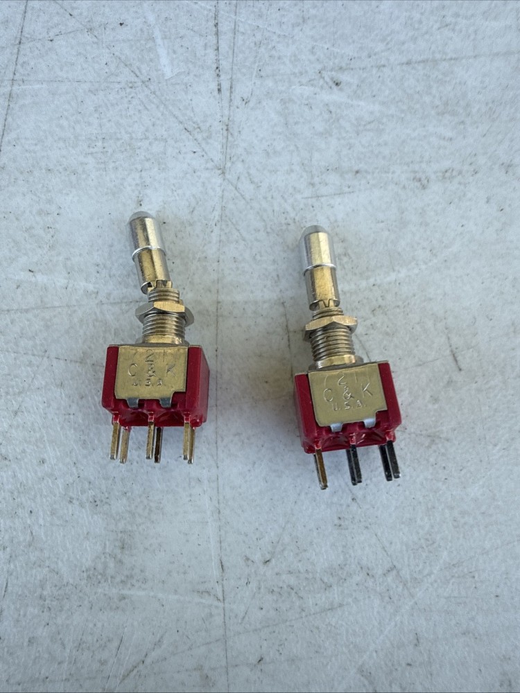 C&K Toggle Switch Locking 7211 (2 PCs)