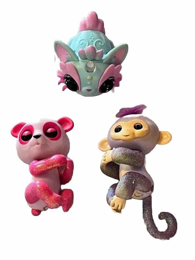 2 WowWee Fingerlings Interactive Collectibles & 1 Pixie Belle Needs Battery Cute