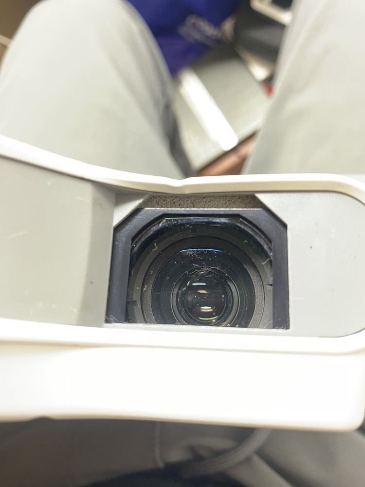 Casio Data Projector XJ-A240V HDMI Computer Connection - READ