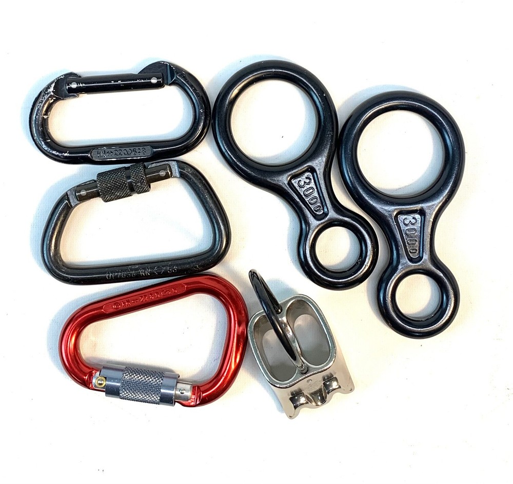 La Mano Climbing Ropes, Harness, and Clips
