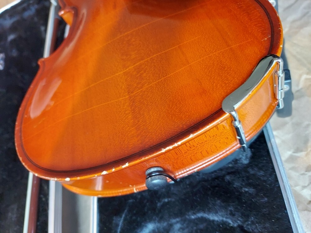 Volta 4/4 full-size violin, very good condition, with case and bow