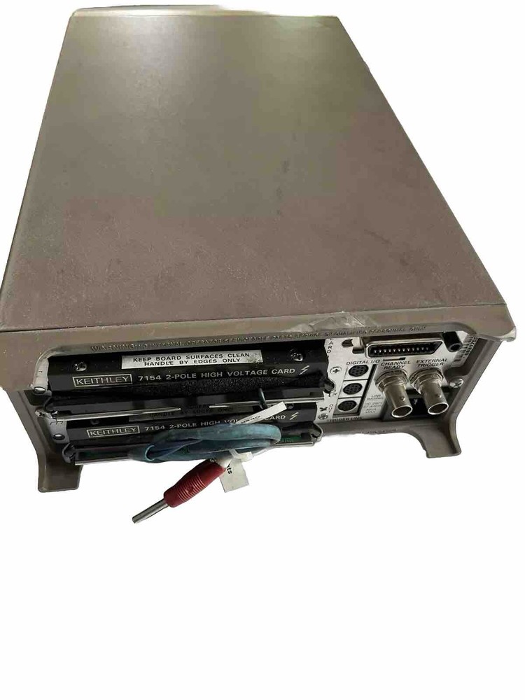 KEITHLEY 7001 SWITCH SYSTEM WİTH 2x KEITHLEY 7154 2-POLE HIGH VOLTAGE CARD