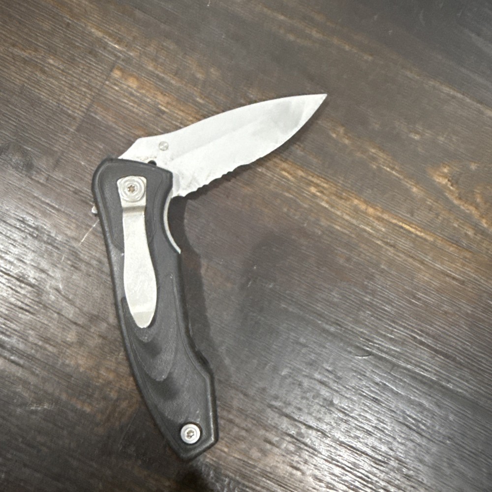Leatherman Pocket Knife