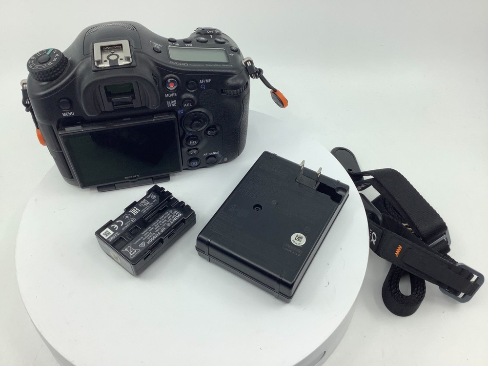 Sony Alpha a99 - Very Good Condition