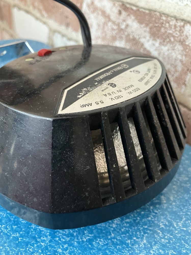 BELL & HOWELL ACTIVITY LITE LIGHT 650W 120v