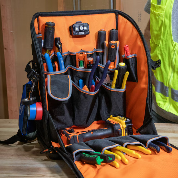 Klein Tools Tradesman Pro Tool Station Tool Bag Backpack, 27 Pockets