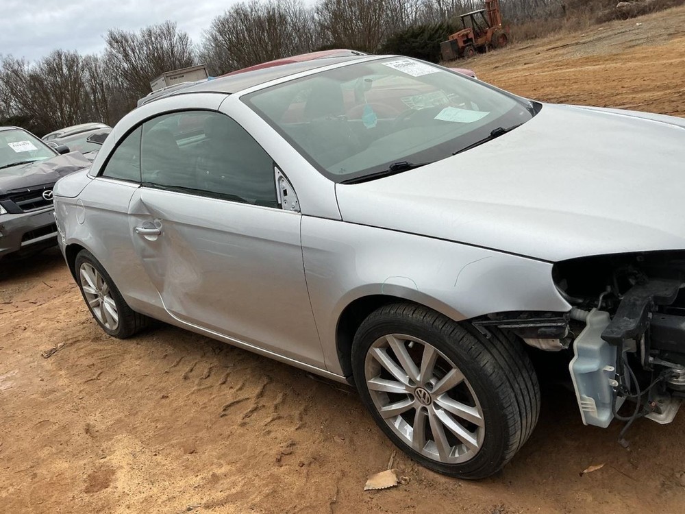 Fuse Box Engine Compartment Fits 12-16 EOS 4962054