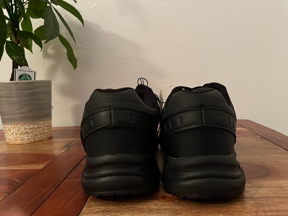 WORKZONE SAFETY SHOES, SIZE 11MM
