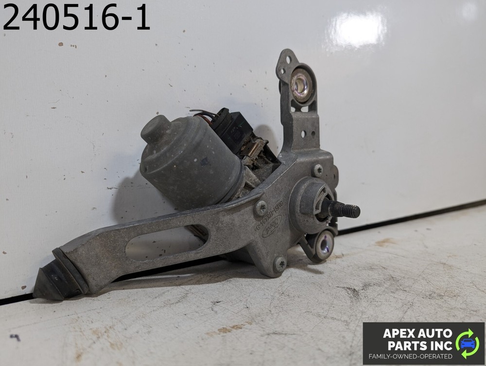OEM 2013 Ford Focus 2L Passenger Right Front Windshield Wiper Motor