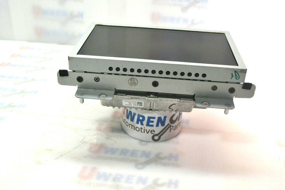 2016-2018 Ford Edge Titanium 2.0L Used OEM Radio Sync Module And Display Screen