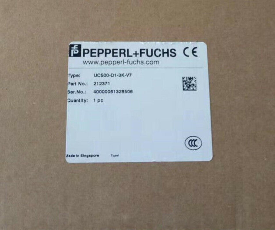 1pcs PEPPERL+FUCHS Sensor UC500-D1-3K-V7