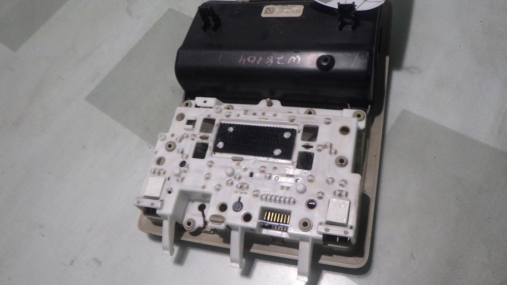06 TOYOTA AVALON Front Console roof