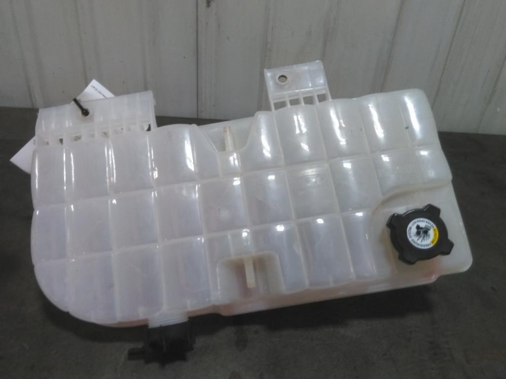 For 2012 PETERBILT 386 RADIATOR OVERFLOW TANK , MD