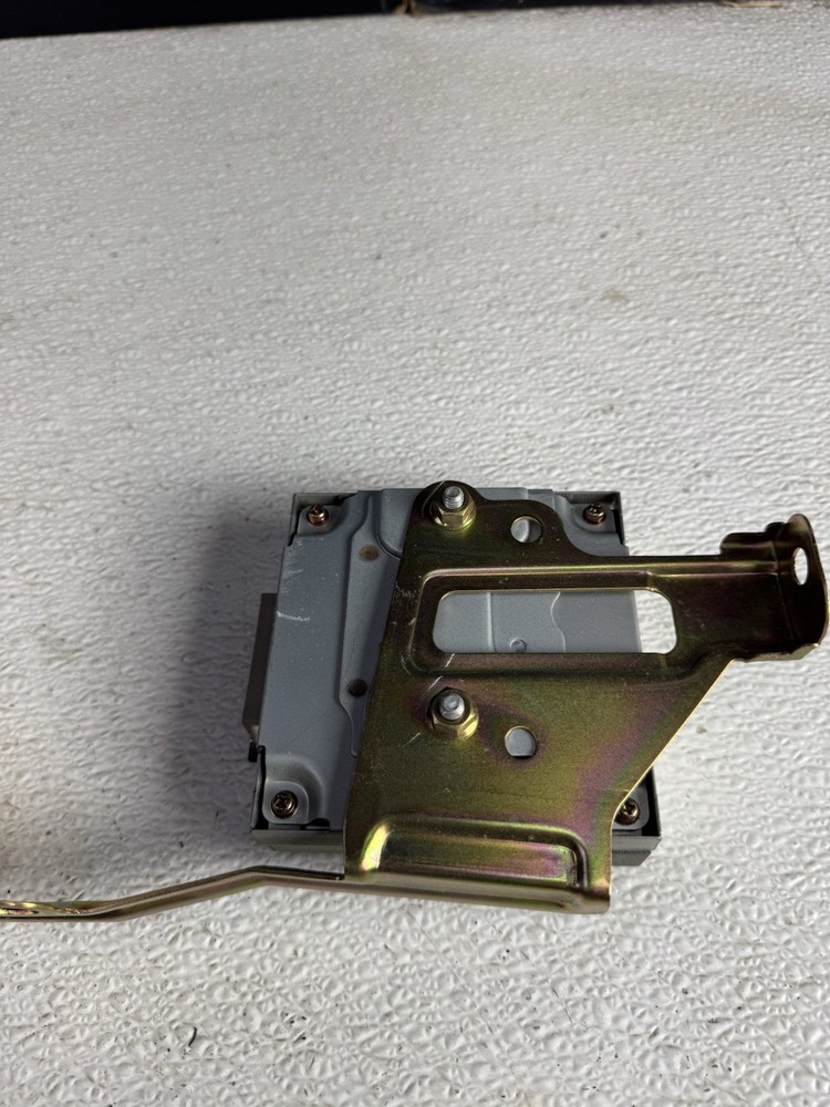 1999-2005 Mazda Miata Automatic Transmission Control Module OEM BP7G189E1