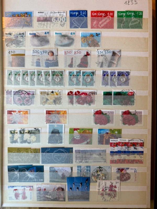 Norwegian stamp collection- 500 different stamps