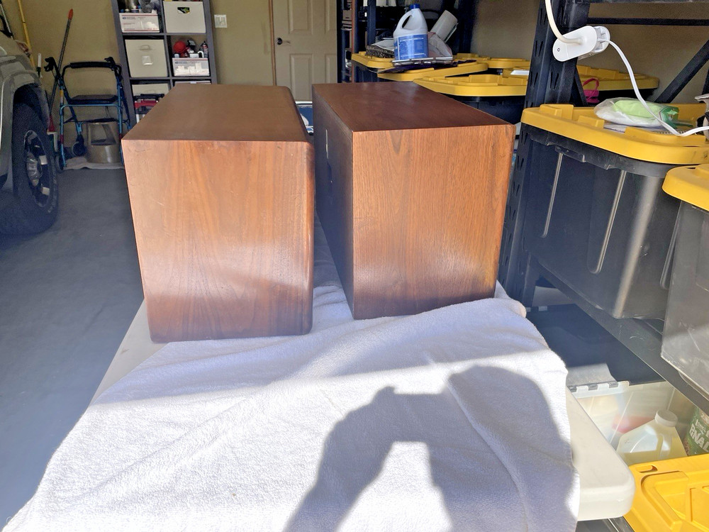 Original Large Advents / Walnut Cabinets / Excellent Condition /