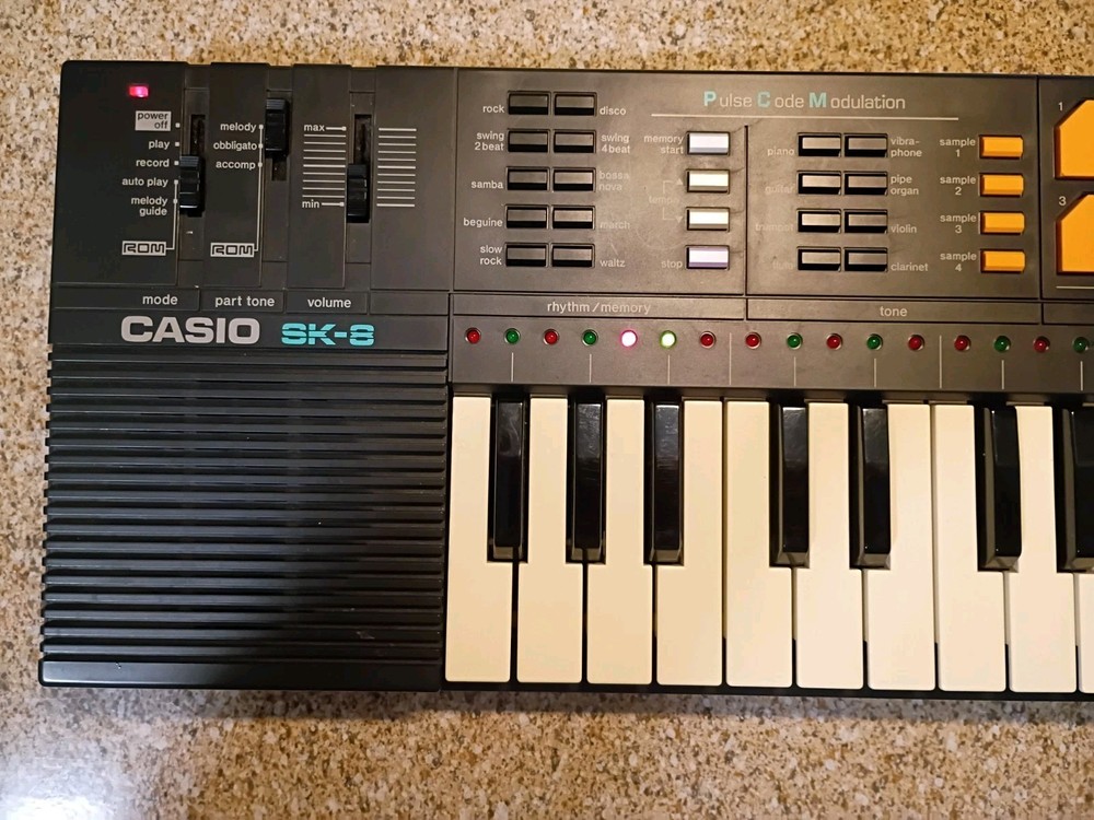 Casio SK-8 Sampling Keyboard with ROM Pack 356 Disney