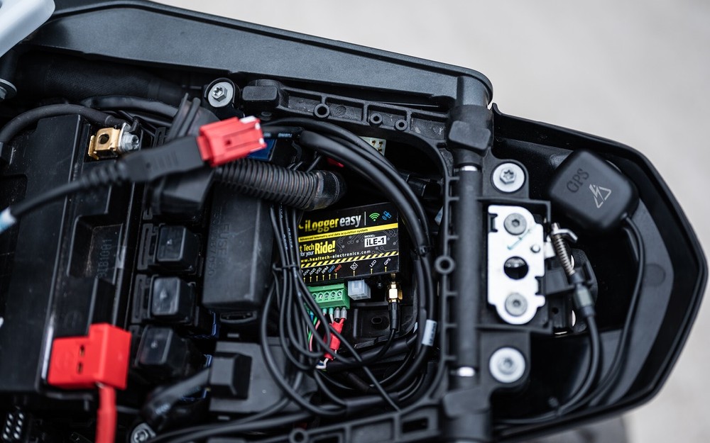 Suzuki GSXR1000 2001-2024 Healtech Advanced Telemetry & Data Acquisition System