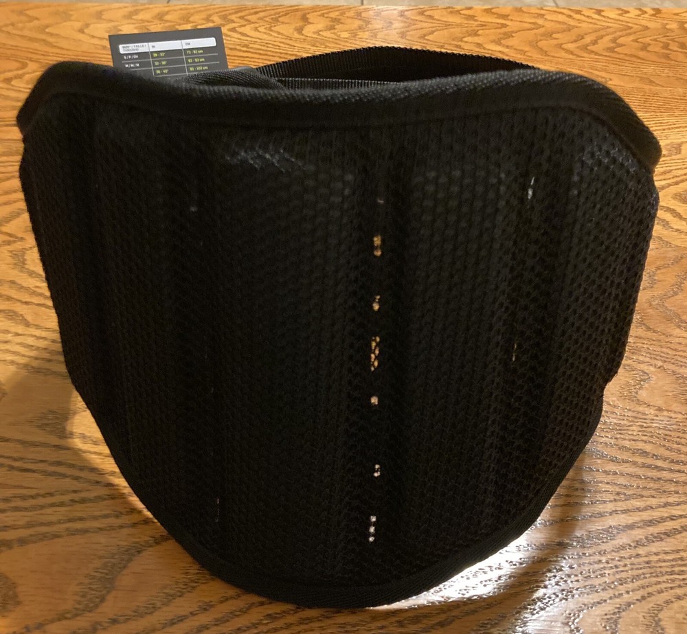 NEW Nike Structured Lifting Belt | Size: M Black - NWT!