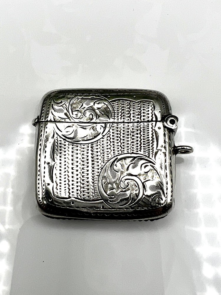 Edwardian Solid Silver Vesta Case Birmingham 1911 W H Haseler