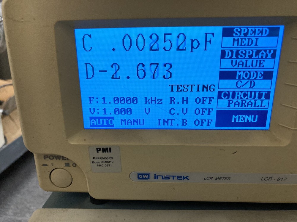 Instek LCR-817 LCR Meter