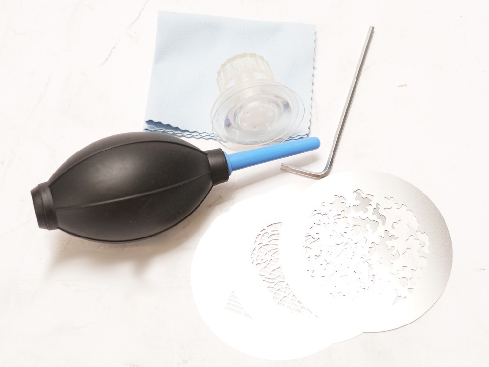 Aputure Spotlight Mount Set with 36-Degree Lens