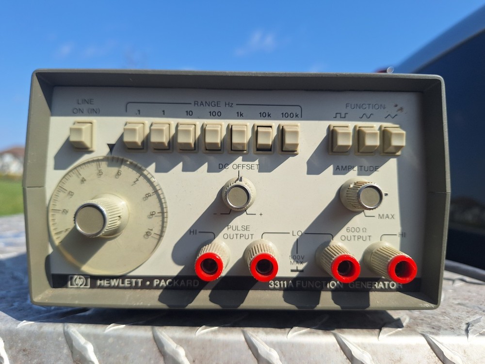 Hewlett Packard HP 3311A Function Generator