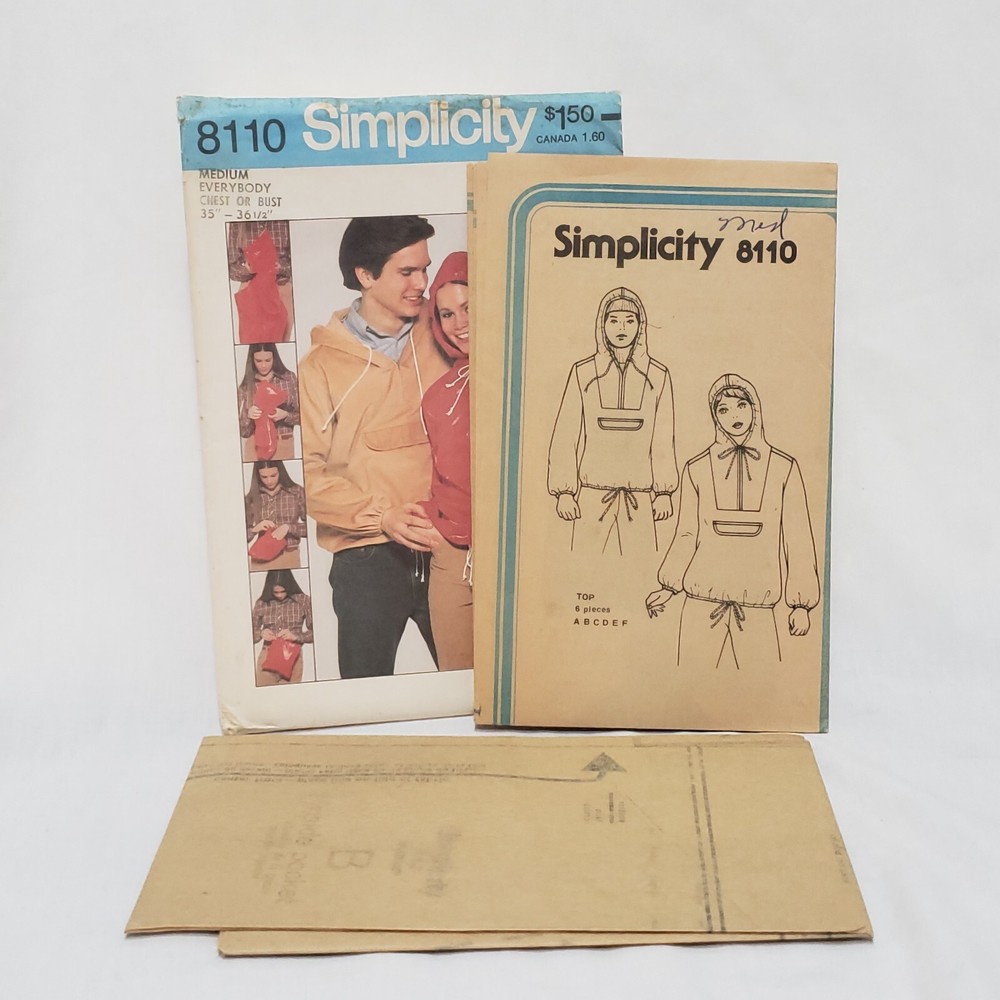 Hooded Pullover Top Unisex Sewing Pattern 8110 Simplicity 1977 Size Medium Uncut