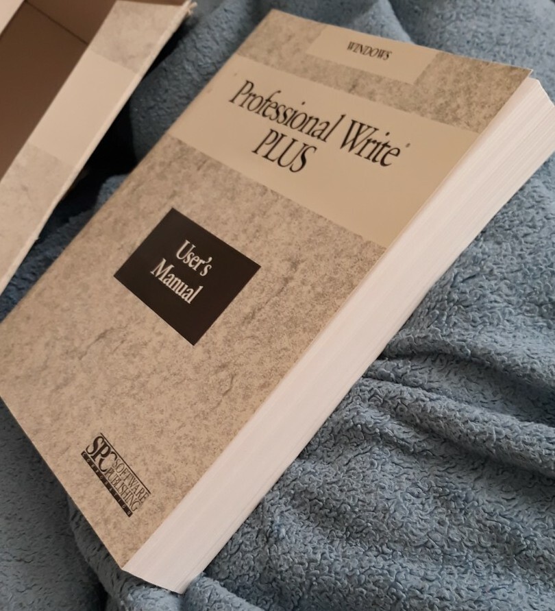 VINTAGE SOFTWARE: SPC Windows Professional Write Plus Word Processor. 3.5 DD Dis