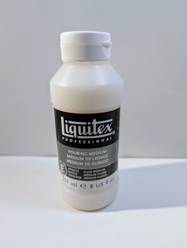 Liquitex Professional Pouring Medium, 8 oz.