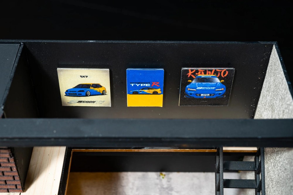 Spoon Garage Diorama with lights