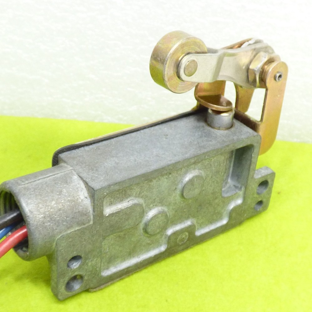 Honeywell bzln-2-lh microswitch micro switch