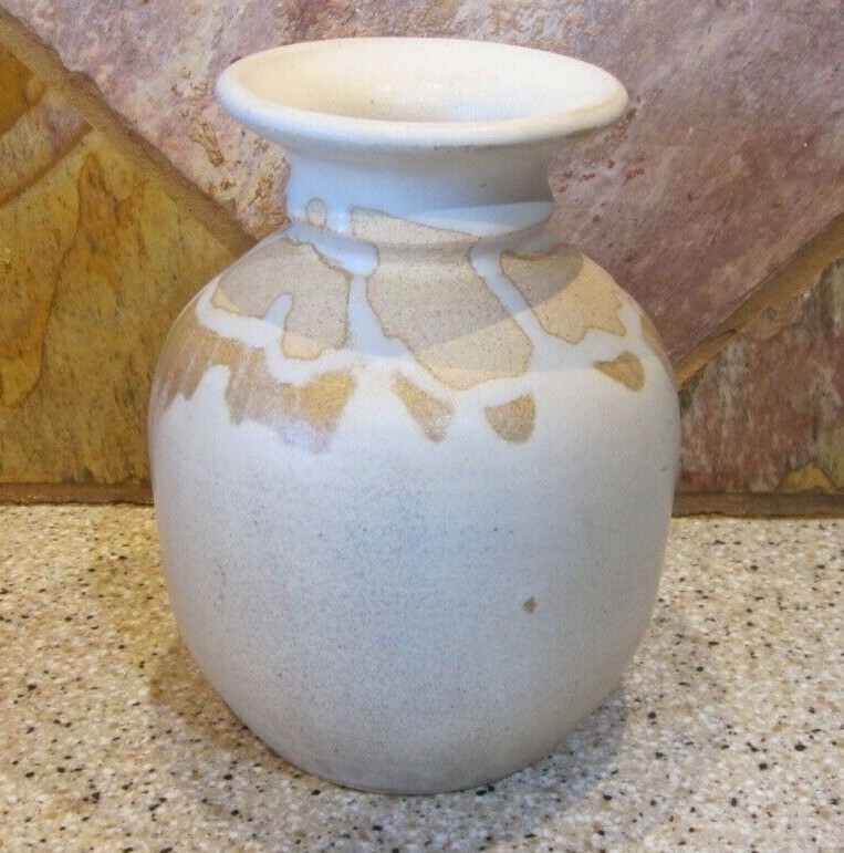 Stoneware Pottery Vase 6.25" Tall Very Nice