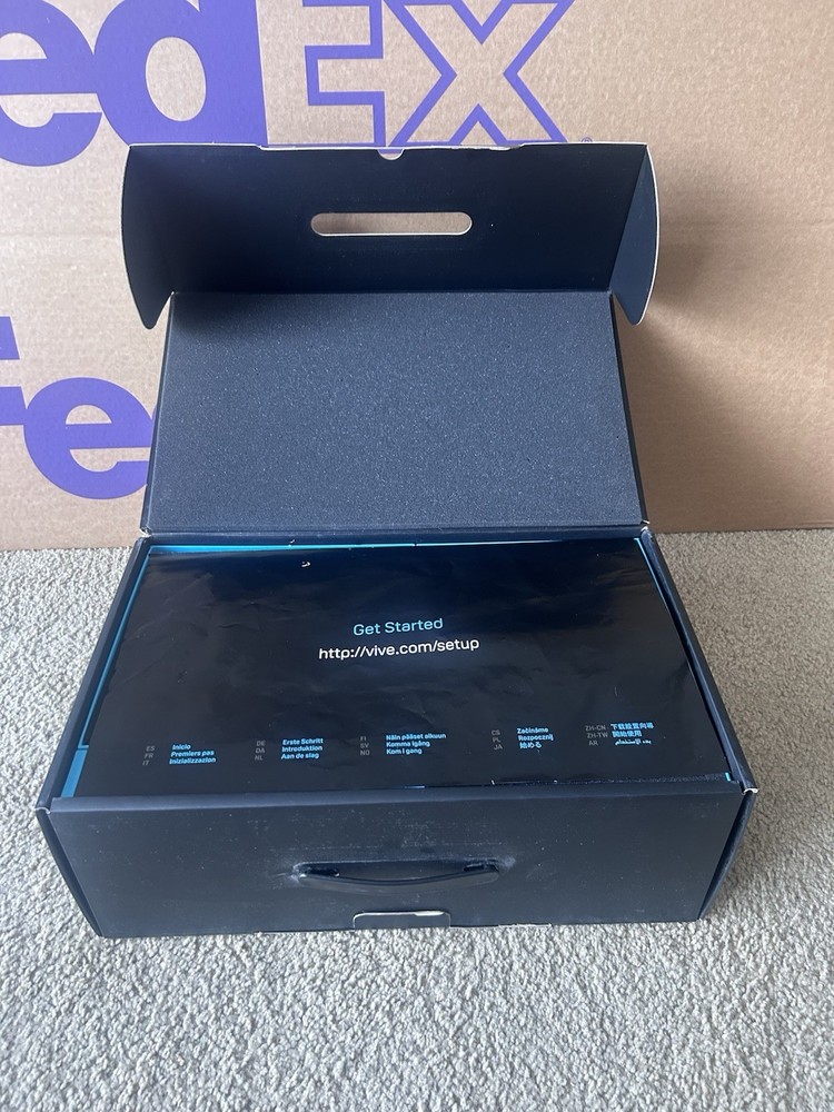 HTC Vive VR Headset Set