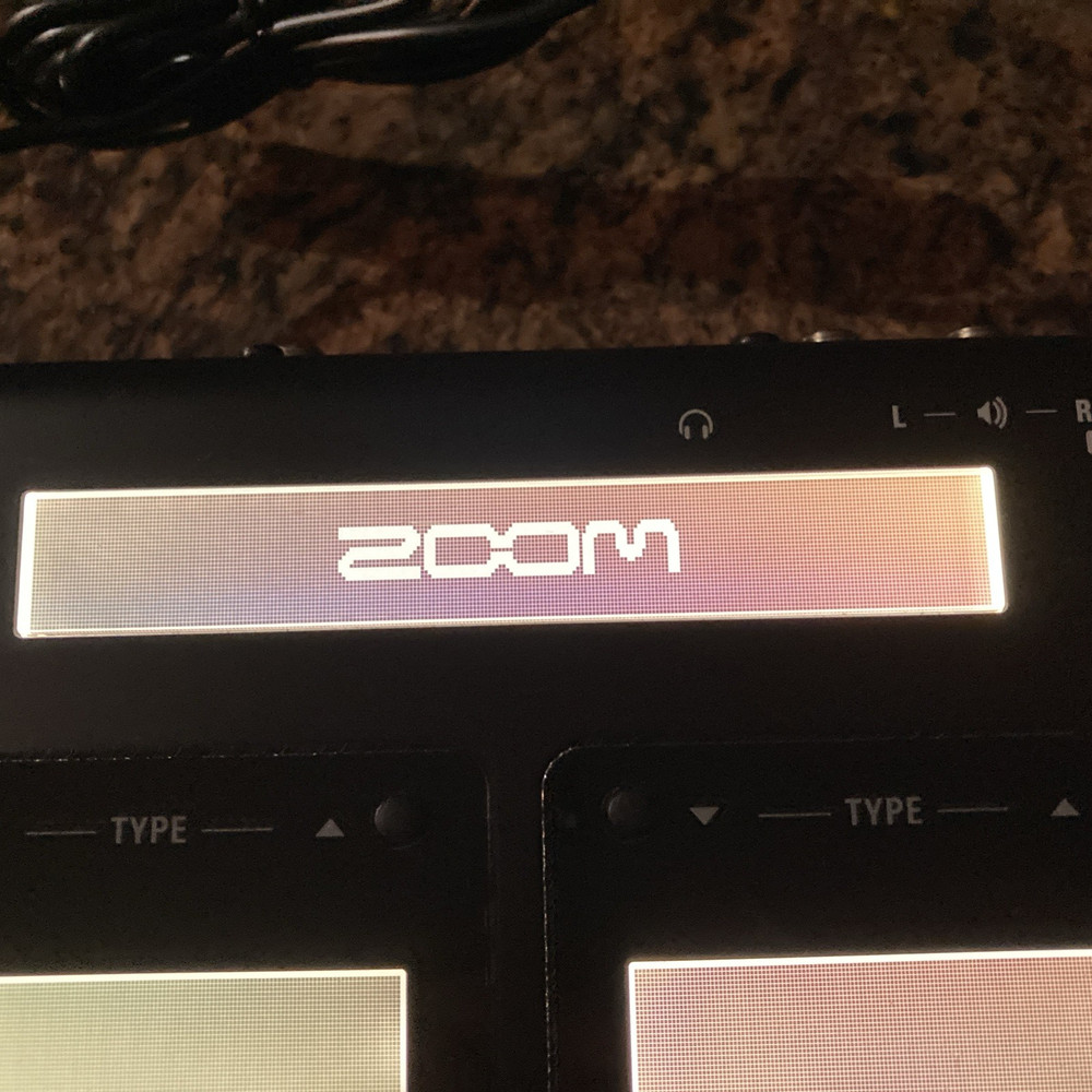 Zoom G5n Multi Effects Processor Effect Guitar FX Pedal EXCELLENT