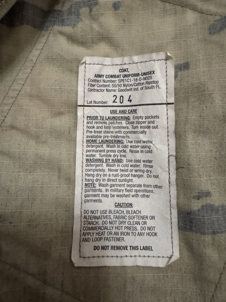 U.S. Army Combat Uniform Jacket ACU Multicam Medium Regular Ripstop NWT
