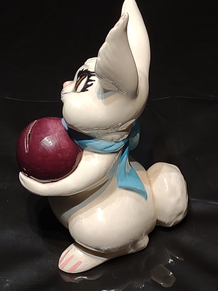 Vintage Ceramic Easter Bunny Atlantic Mold White Rabbit Winking Bunny