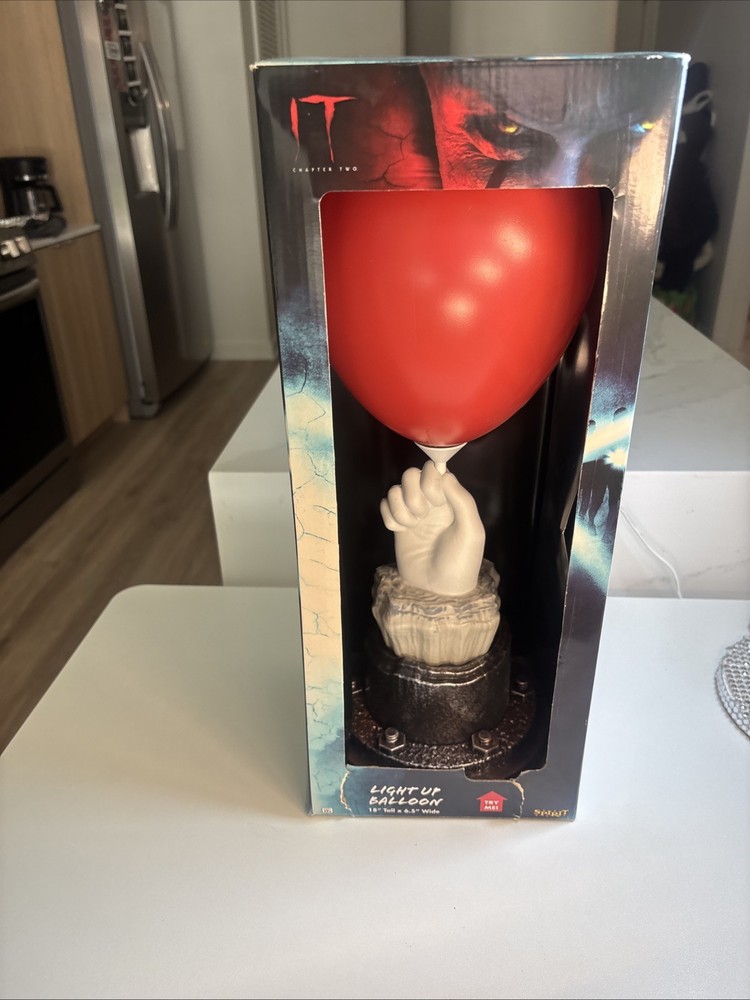 IT Chapter Two-Pennywise Flying Balloon 🎈