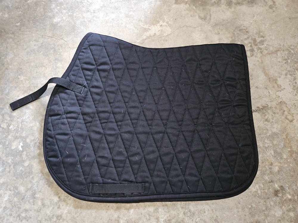 Black All Purpose Saddle Pad With Straps