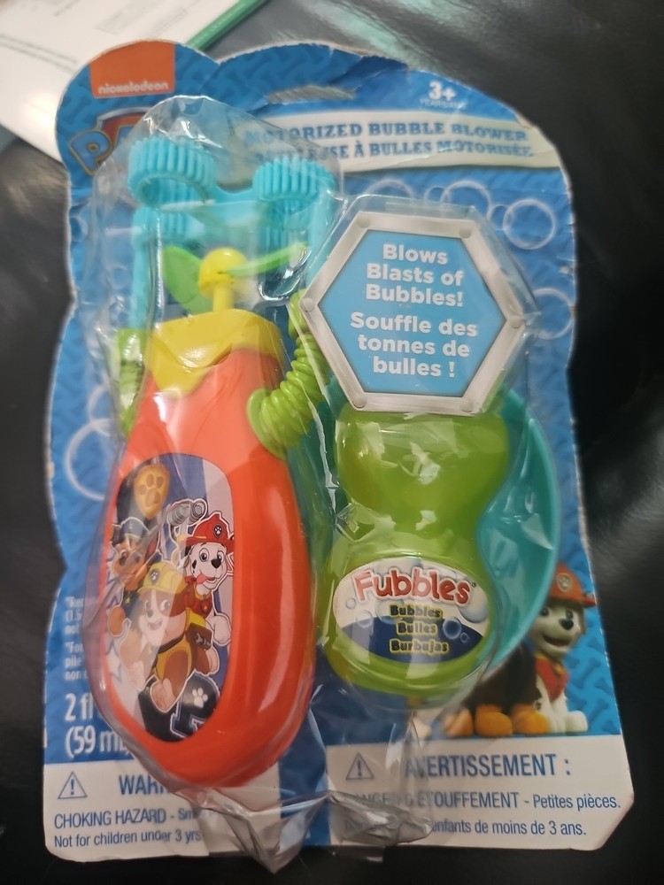 Paw Patrol Motorized Bubble Blower - Heavily Damaged Box - Spin Master