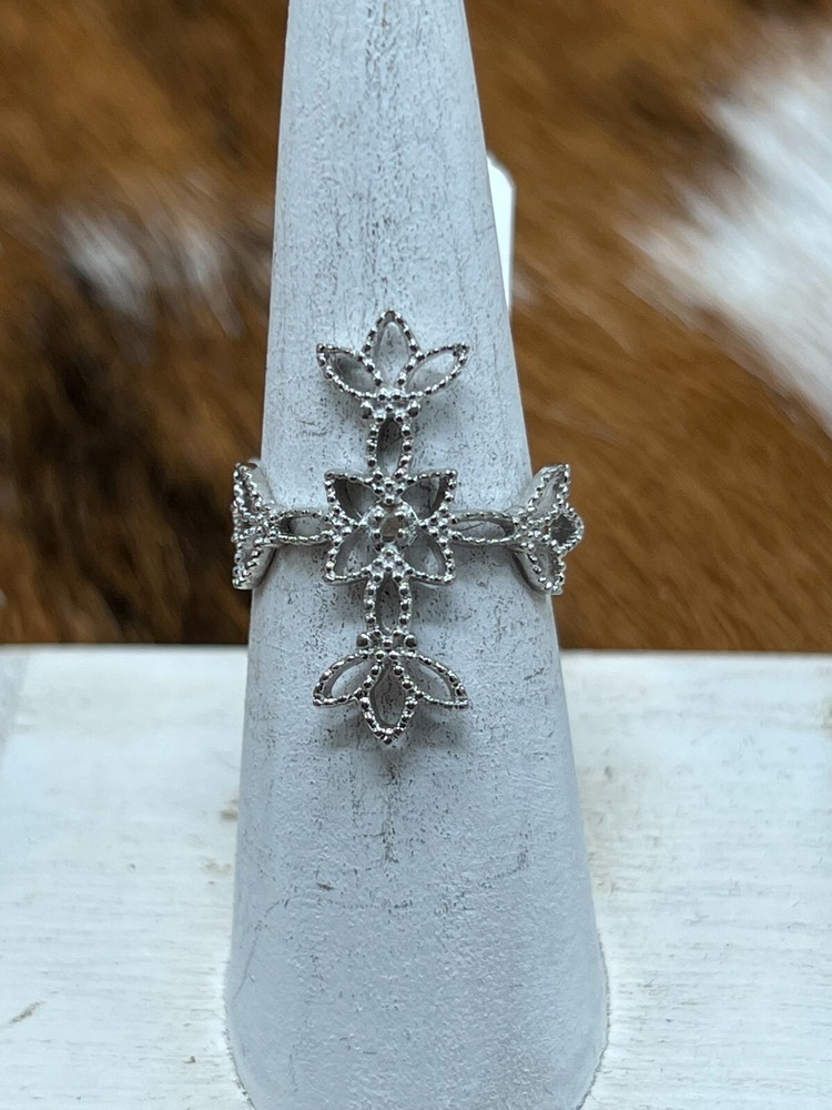 CROSS ~ STERLING ~ RING (6.25)