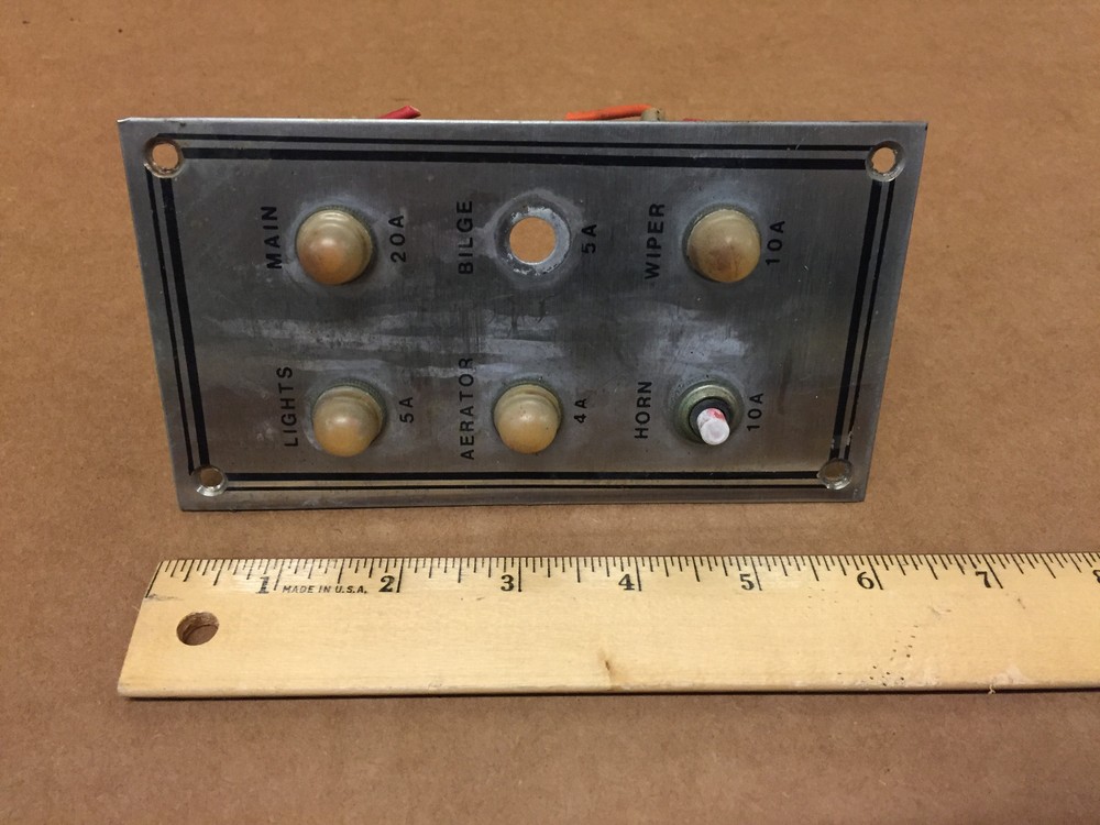 1987 Winner Boat Main Fuse Electrical Panel