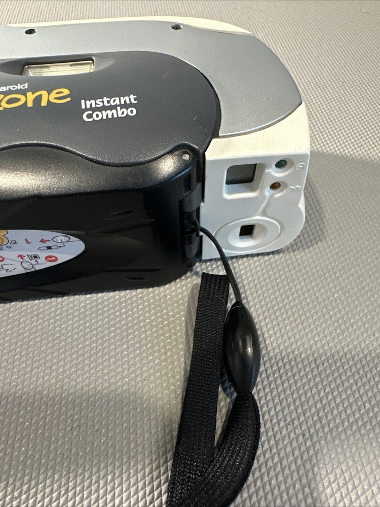 Polaroid i-Zone Digital Combo Point & Shoot Camera ***Read