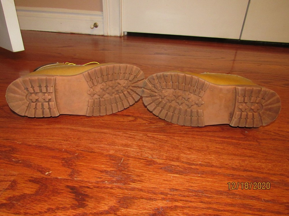 Waterproof Construction-style boots- Smartfit Size 4 (kids)