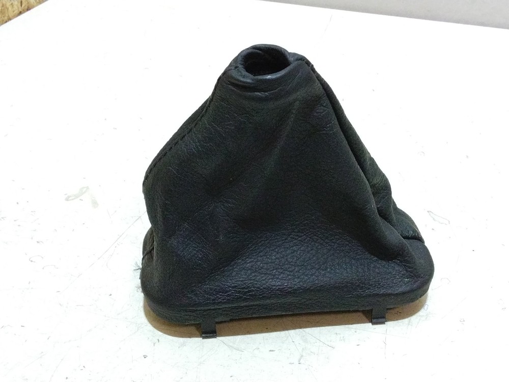 BMW E38 7 SERIES AUTOMATIC GEAR SELECTOR LEATHER GAITER 1422113.